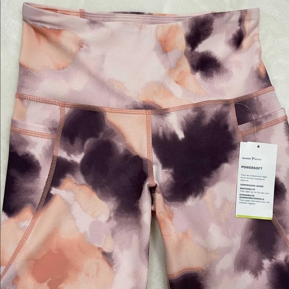 Old Navy Power Soft Leggings - Picture 5 of 5